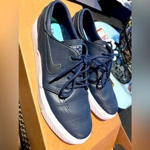 Nike SB Mens Zoom Stefan Janoski